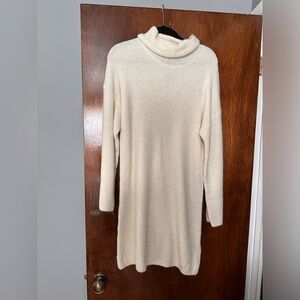 Abercrombie turtle neck dress